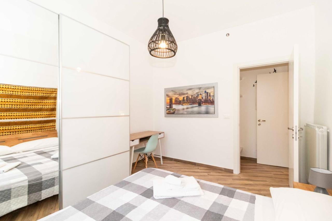 Roomy & Central Torino Apartment X4! Luaran gambar