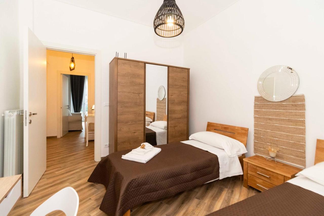 Roomy & Central Torino Apartment X4! Luaran gambar
